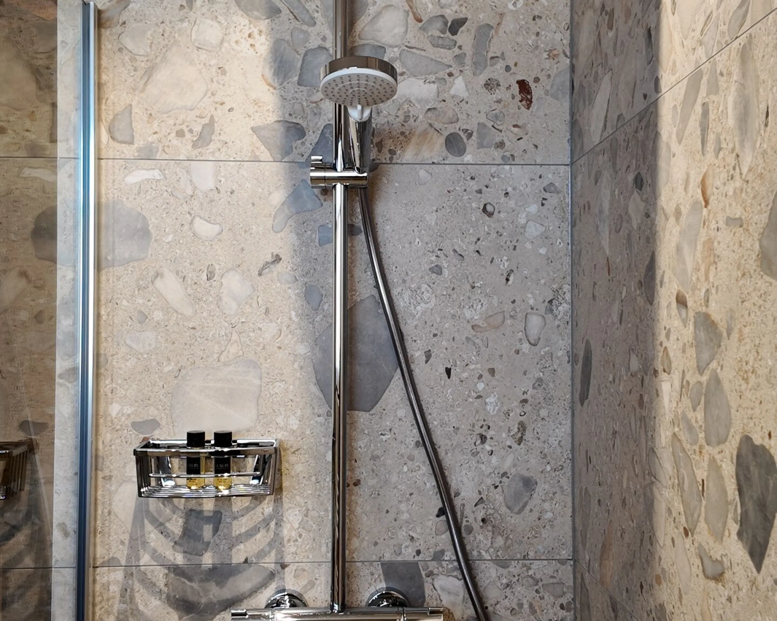 Foto 11 12 25 08 43 28